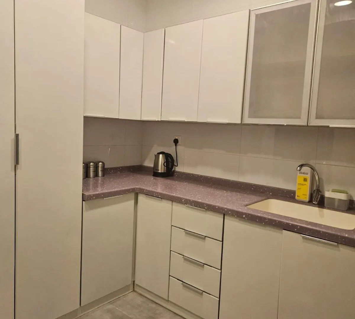 شقة مودرن قريبة من المطار Jeddah Saudi Arabia