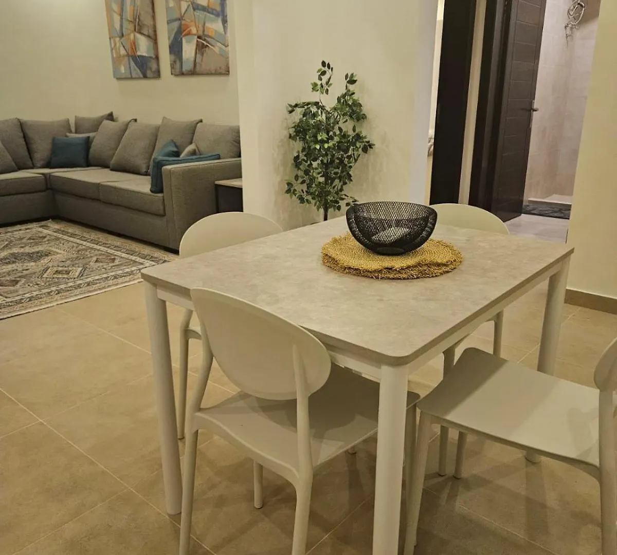 شقة مودرن قريبة من المطار Jeddah