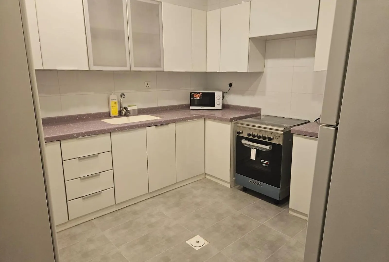 Apartamento شقة مودرن قريبة من المطار Jidá